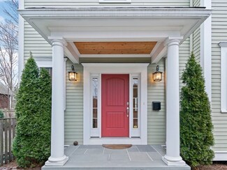 245 Crafts St, Newtonville, MA 02460