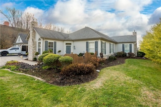 1608 Saint Andrews Dr, Washington, PA 15301