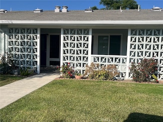 13821 Fresh Meadow Ln, Seal Beach, CA 90740
