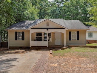 7015 Ware Rd, Charlotte, NC 28212
