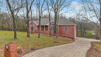 702 Hillside Dr, Mount Juliet, TN 37122