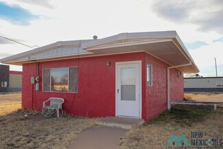 409 W 15th St, Portales, NM 88130