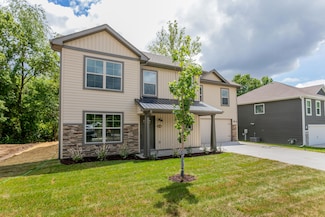 3236 Sagegrass Ct, Columbia, MO 65202