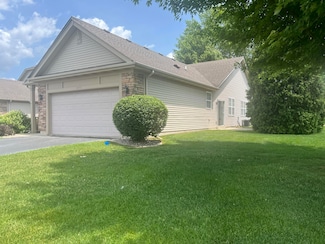 1297 Lily Ln, Schererville, IN 46375