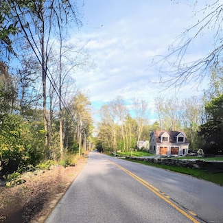 31 Langford Rd, Raymond, NH 03077
