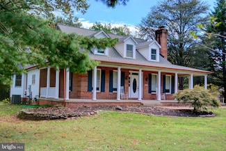 4703 Marymead Dr, Fairfax, VA 22030