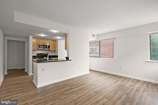 1225 13th St NW Unit 407, Washington, DC 20005
