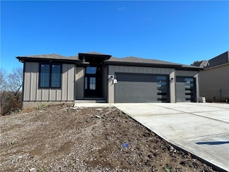 12445 NW Appaloosa St, Platte City, MO 64079