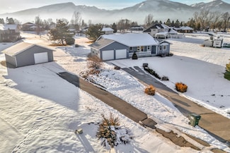 397 Lower Sky Way, Hamilton, MT 59840