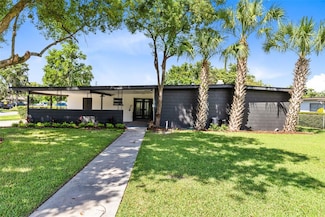 4520 Leslyn Ct, Orlando, FL 32806