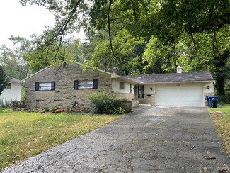 183 Serran Dr, Columbus, OH 43230