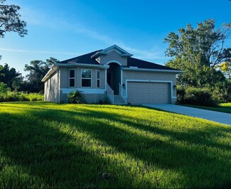 5655 Hale Rd, Venice, FL 34293