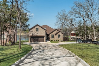 101 Manito Cove, Gainesville, TX 76240