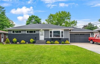 13874 Settlement Acres Dr, Brookpark, OH 44142
