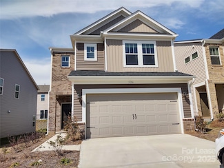 326 Hyssop Ct, Fort Mill, SC 29715
