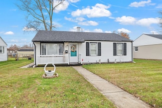 814 N Indiana St, Griffith, IN 46319