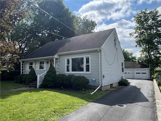 100 Curren Dr, Elmira, NY 14905