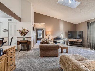 3314 S Ammons St Unit 2-202, Lakewood, CO 80227