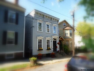 113 N Ferry St, Schenectady, NY 12305