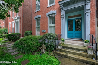 122 E Oak St Unit 3, Louisville, KY 40203
