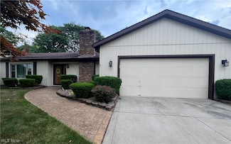 9973 S Bexley Cir, Strongsville, OH 44136