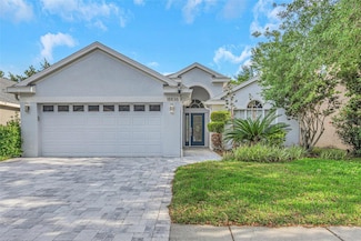 18836 Maisons Dr, Lutz, FL 33558