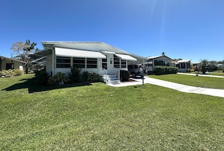 8204 W Bitterbush Ln, Port Saint Lucie, FL 34952