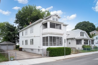 100 Weetamoe St, Fall River, MA 02720