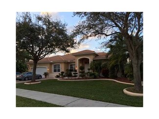 13885 SW 42nd St, Davie, FL 33330