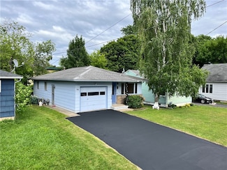 96 Vinal Ave, Rochester, NY 14609