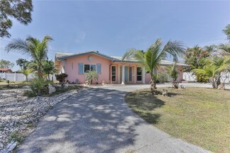5083 41st St S, Saint Petersburg, FL 33711
