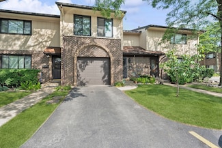 320 E Rimini Ct Unit 320, Palatine, IL 60067