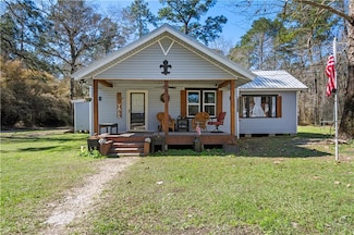 38335 Lees Landing Rd, Ponchatoula, LA 70454