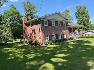 2613 Swiss Ln, Vestavia, AL 35226