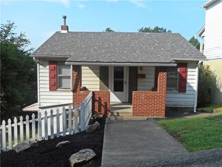 307 N 6th St, Clairton, PA 15025
