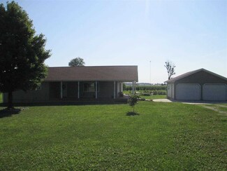 272 S Cale St, Poseyville, IN 47633