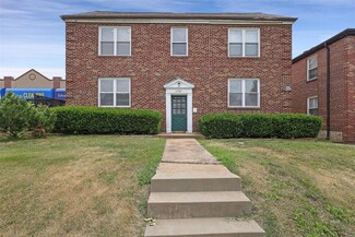 6928 Chippewa St, Saint Louis, MO 63109