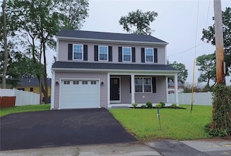 3 Sutcliff Ave, Lincoln, RI 02865
