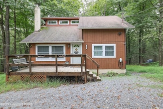 169 Minisink Dr, Pocono Lake, PA 18347