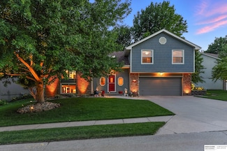 15433 Cuming Cir, Omaha, NE 68154