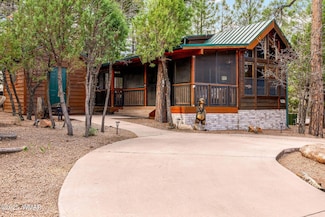 2161 Elizabeth Ave, Show Low, AZ 85901