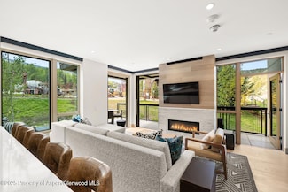 130 Wood Rd Unit 265-267, Snowmass Village, CO 81615