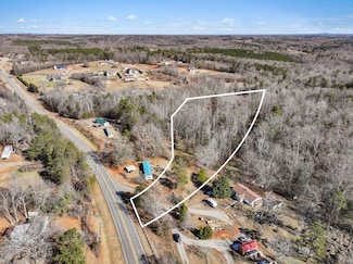 Track B S 11, Inman, SC 29349