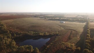 1072 80th St, Peabody, KS 66866