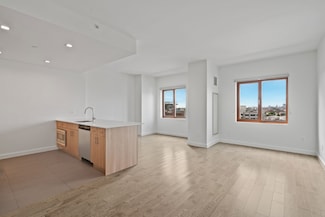 11-39 49th Ave Unit 528, Long Island City, NY 11101