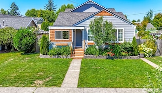 1956 Lafromboise St, Enumclaw, WA 98022