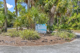 925 MacCo Rd, Port Saint John, FL 32927