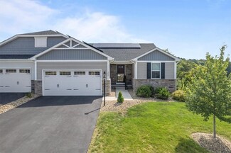302 Brandi Lynn Ln, Evans City, PA 16033