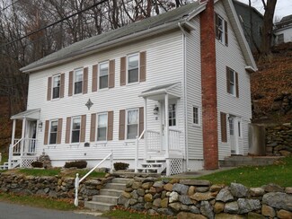 78 Old West Brookfield Rd, Brookfield, MA 01506