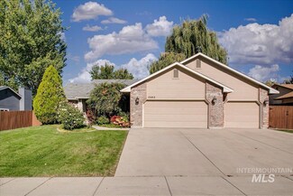 2982 E Dagger Falls Dr, Eagle, ID 83616